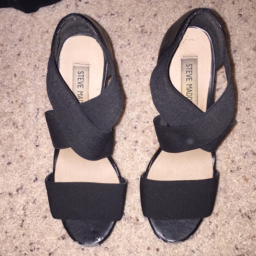 Black Steve Madden wedges